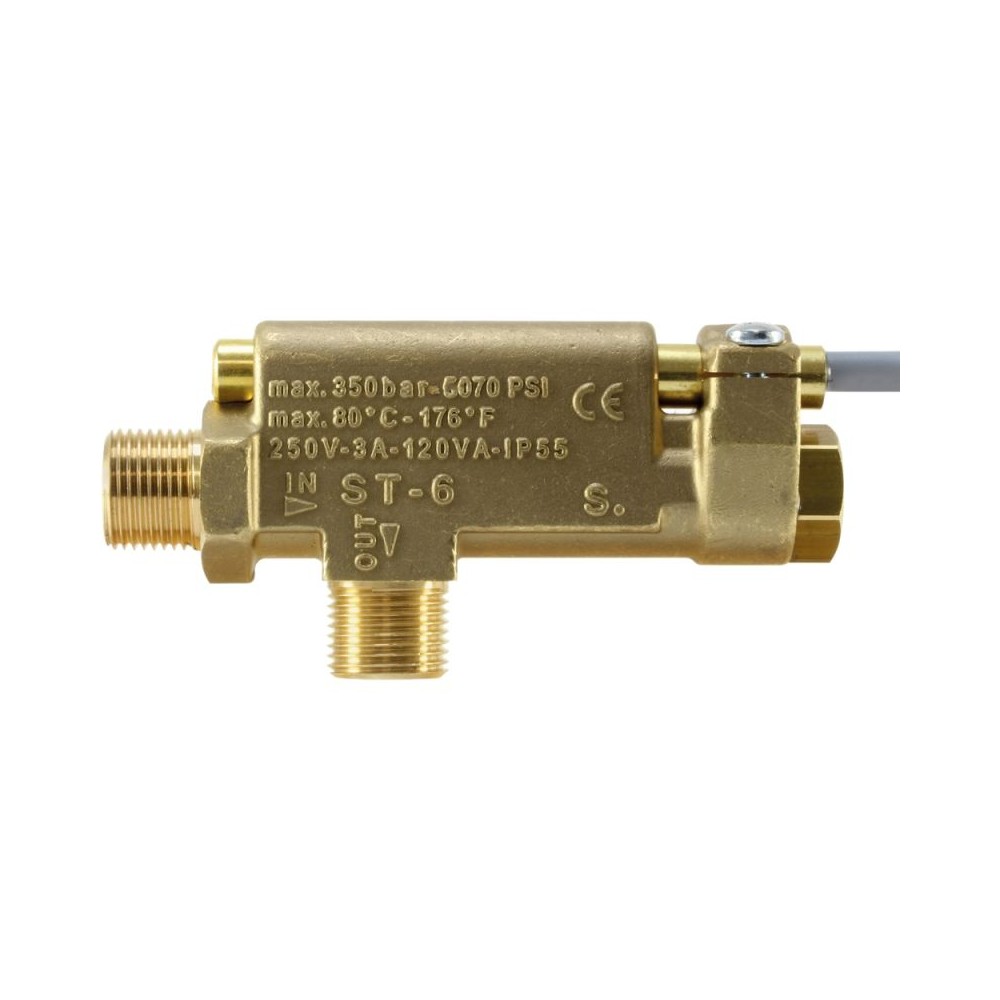 ST6 Flow Switch component for pressure-washing systems