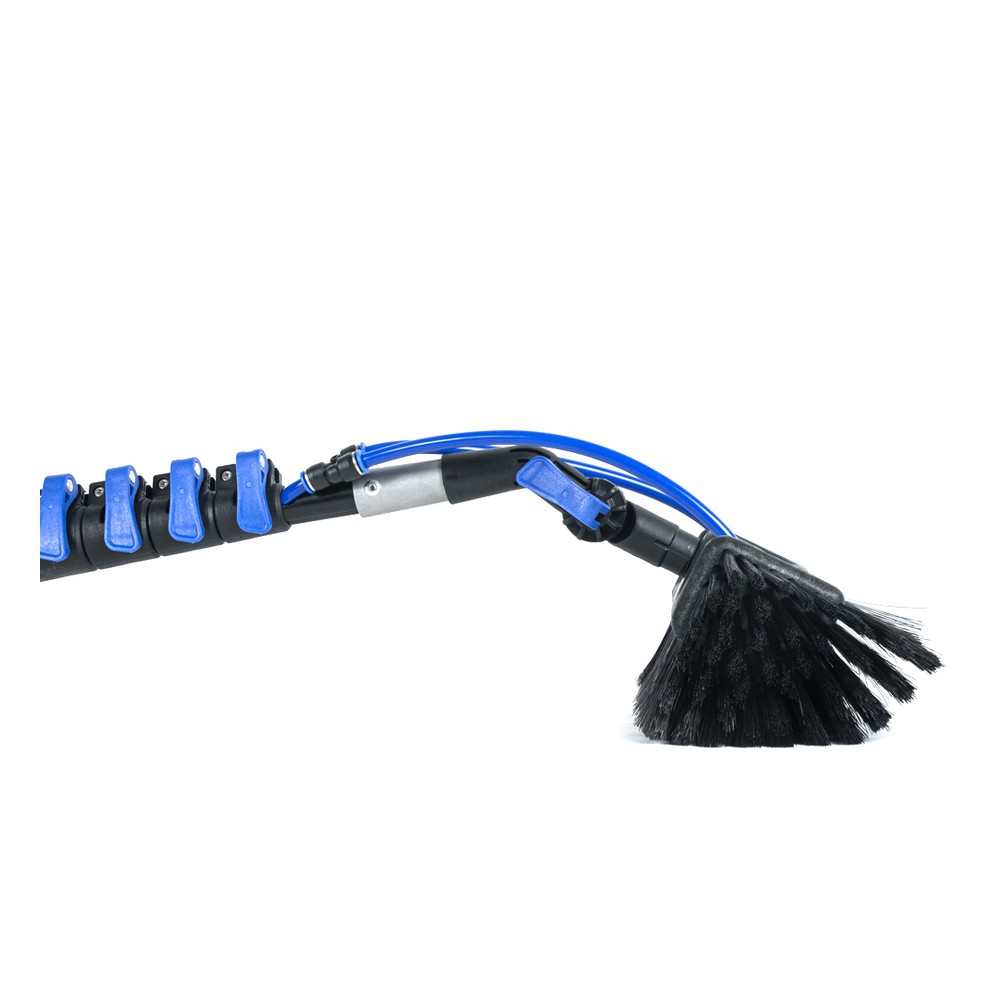 Solar panel wash brush with 6 metre telescopic lance and filter